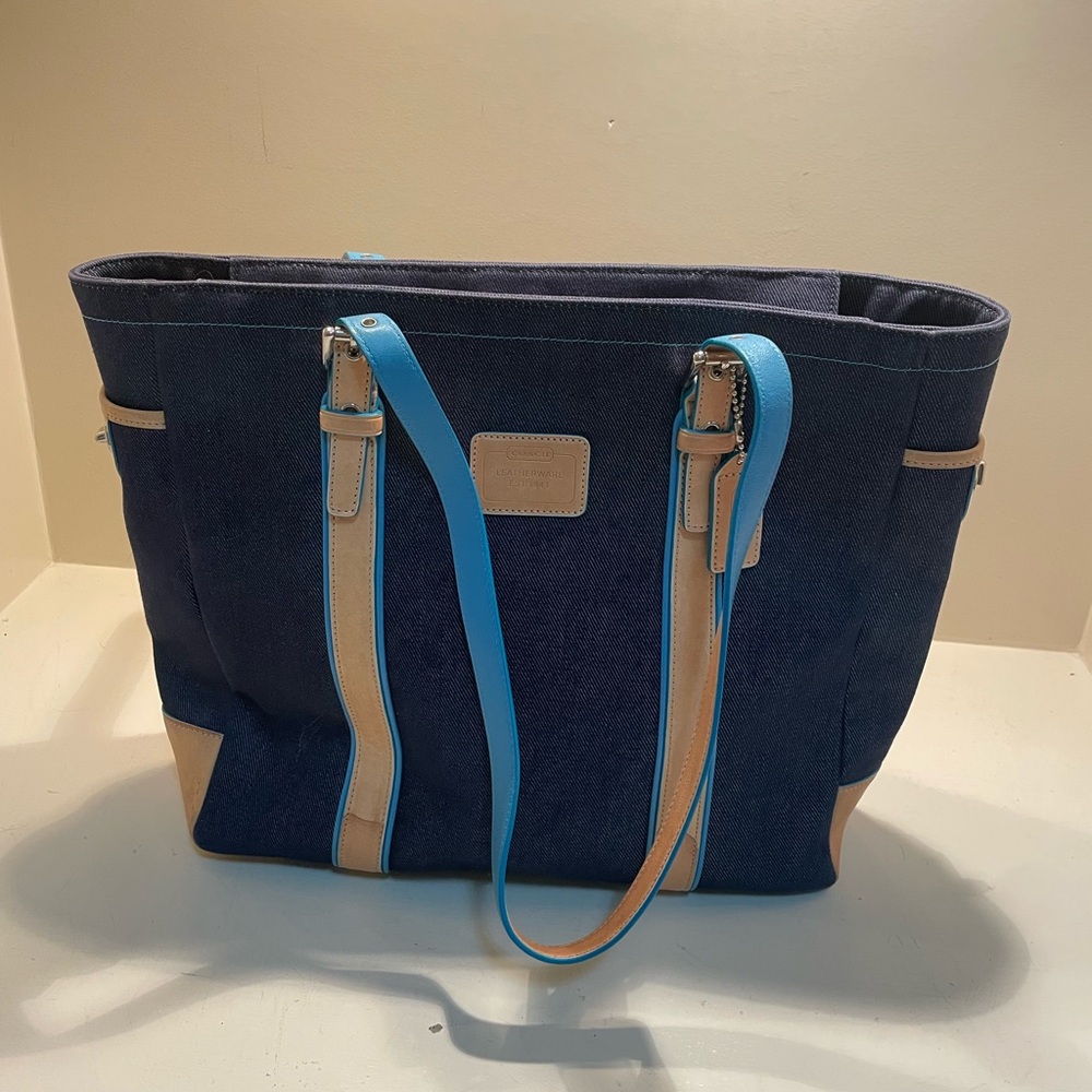 Coach Blue and Tan Hamptons Tote